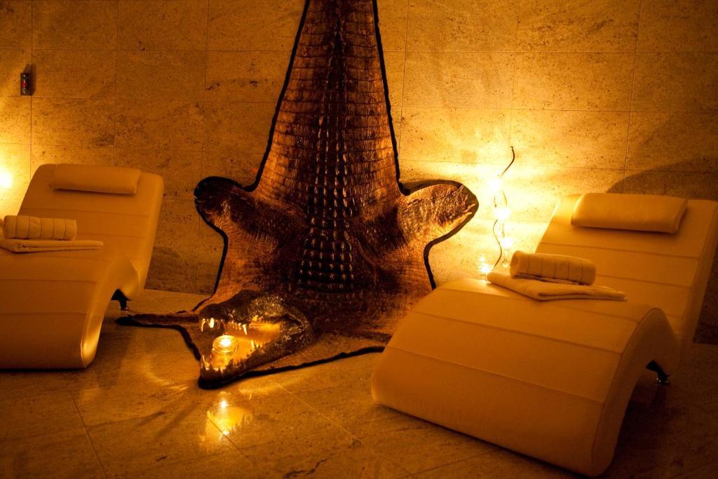 Hotel Relax Rajecke Teplice Bagian luar foto