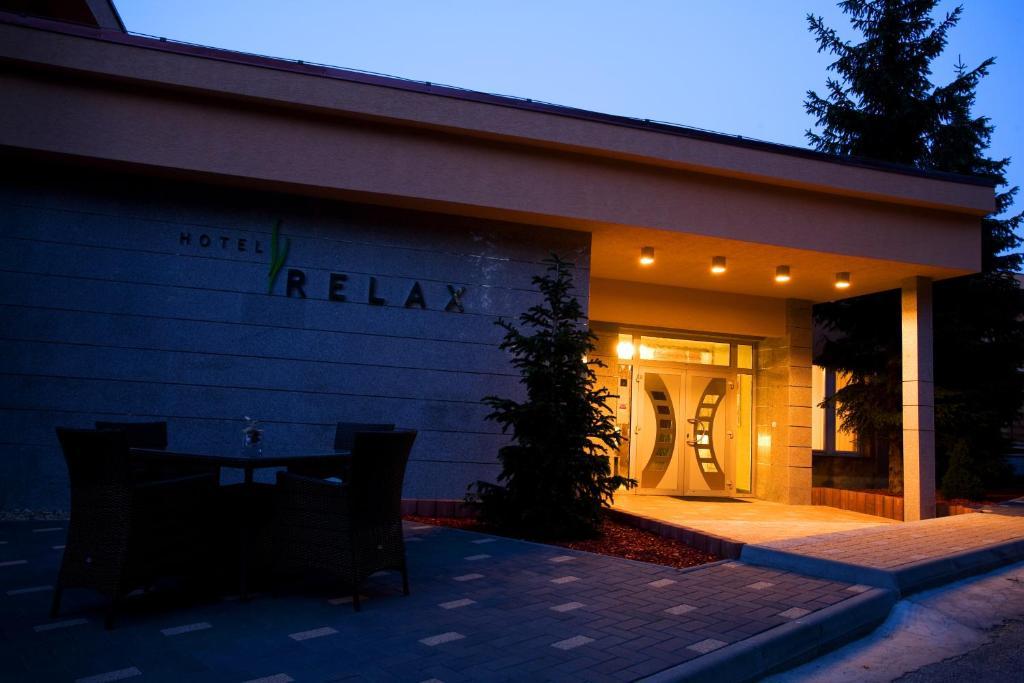 Hotel Relax Rajecke Teplice Bagian luar foto
