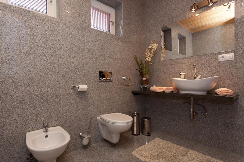 Hotel Relax Rajecke Teplice Ruang foto