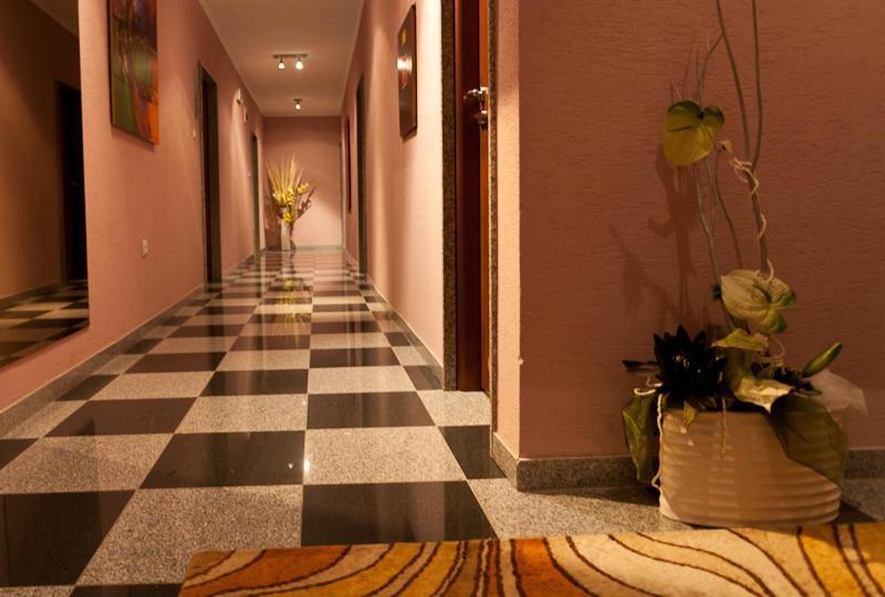 Hotel Relax Rajecke Teplice Bagian luar foto